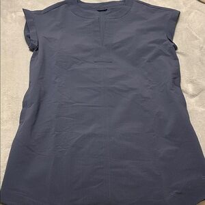 Vineyard Vines Women’s Slate Blue Short-Sleeve Performance Dress with Pockets